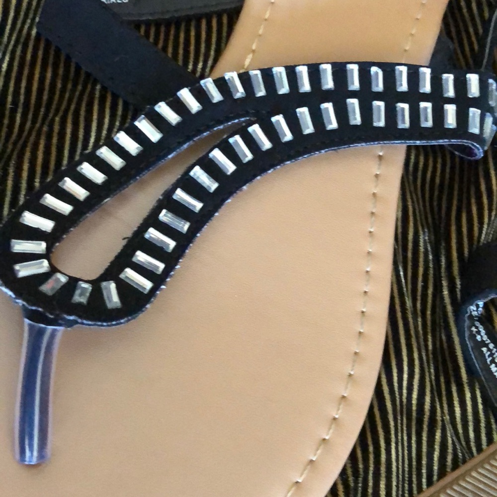 Flip flops - Picture 3 of 3